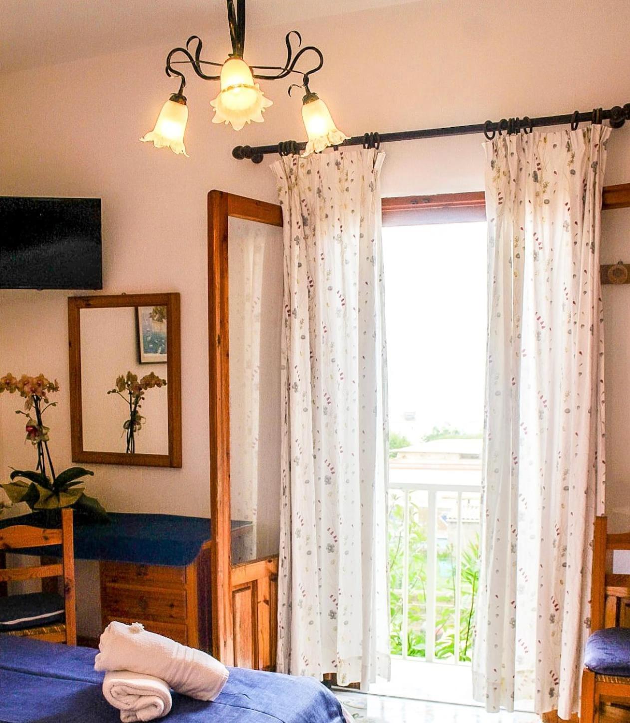 Hotel Casa Giuseppina Sant'Angelo  外观 照片