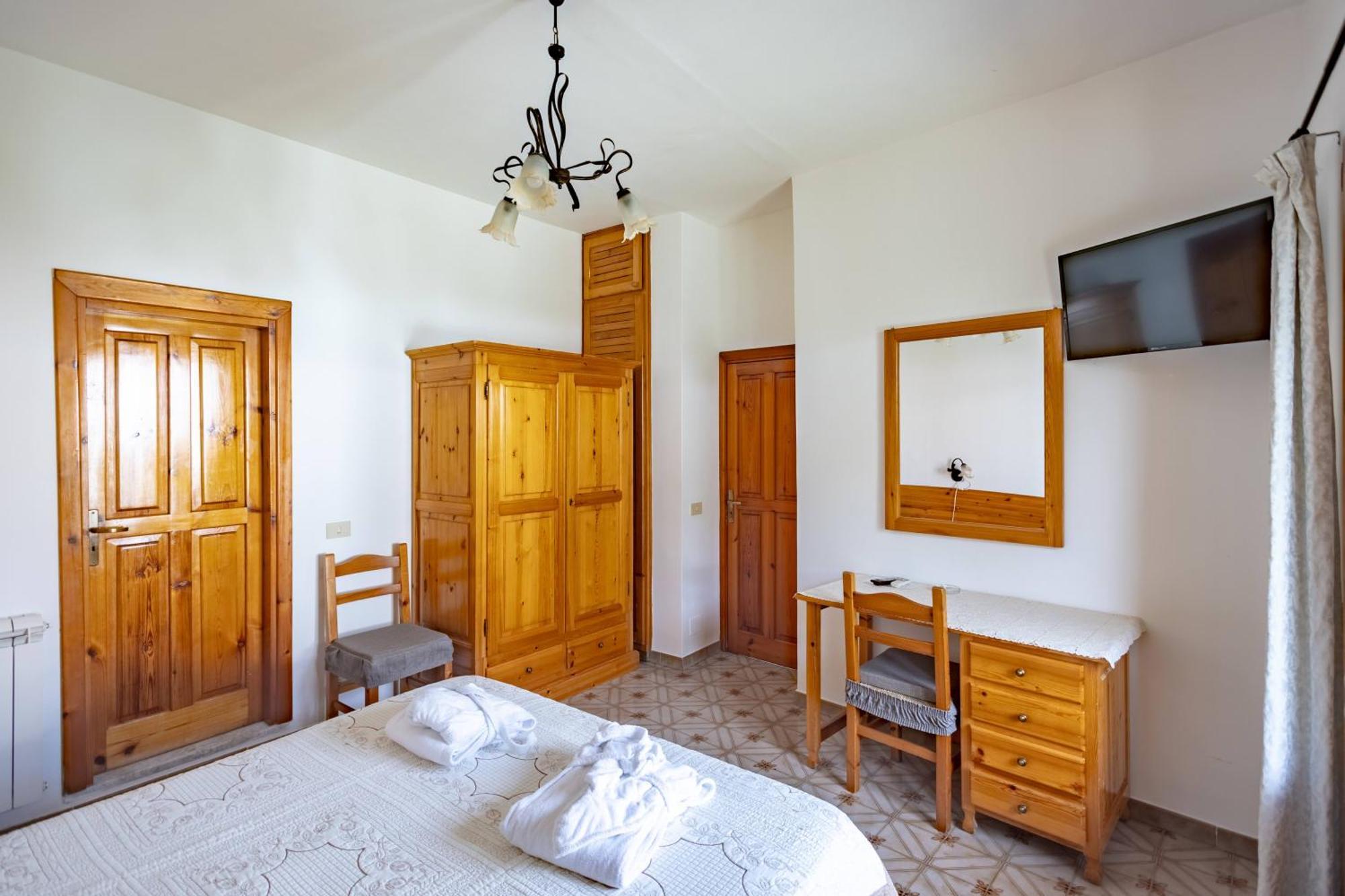 Hotel Casa Giuseppina Sant'Angelo  外观 照片